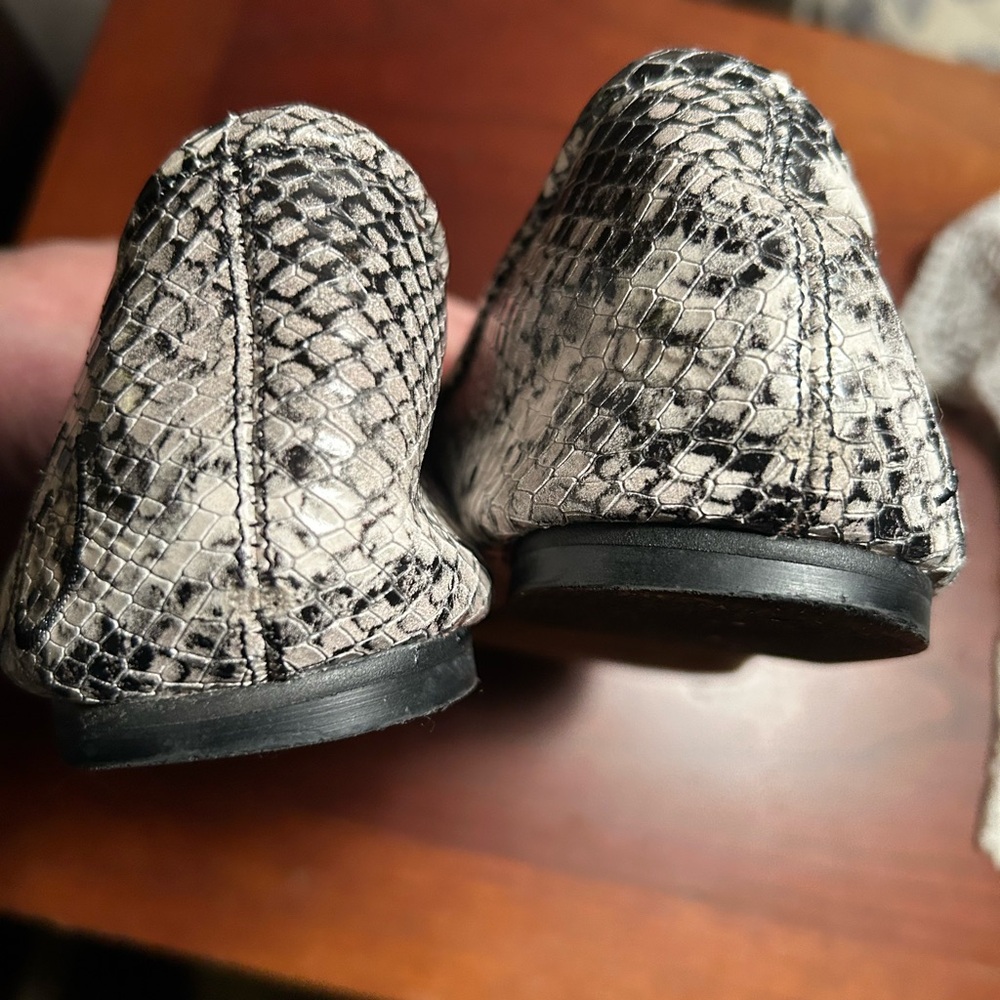 Sam Edelman Snake Print Flats with Black Bow - Picture 3 of 6